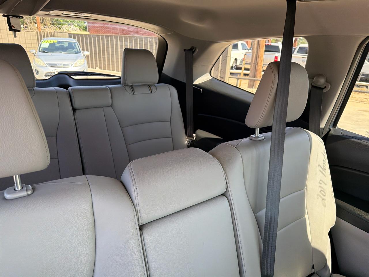 Honda Pilot EX-L w/Navigation AWD 2017