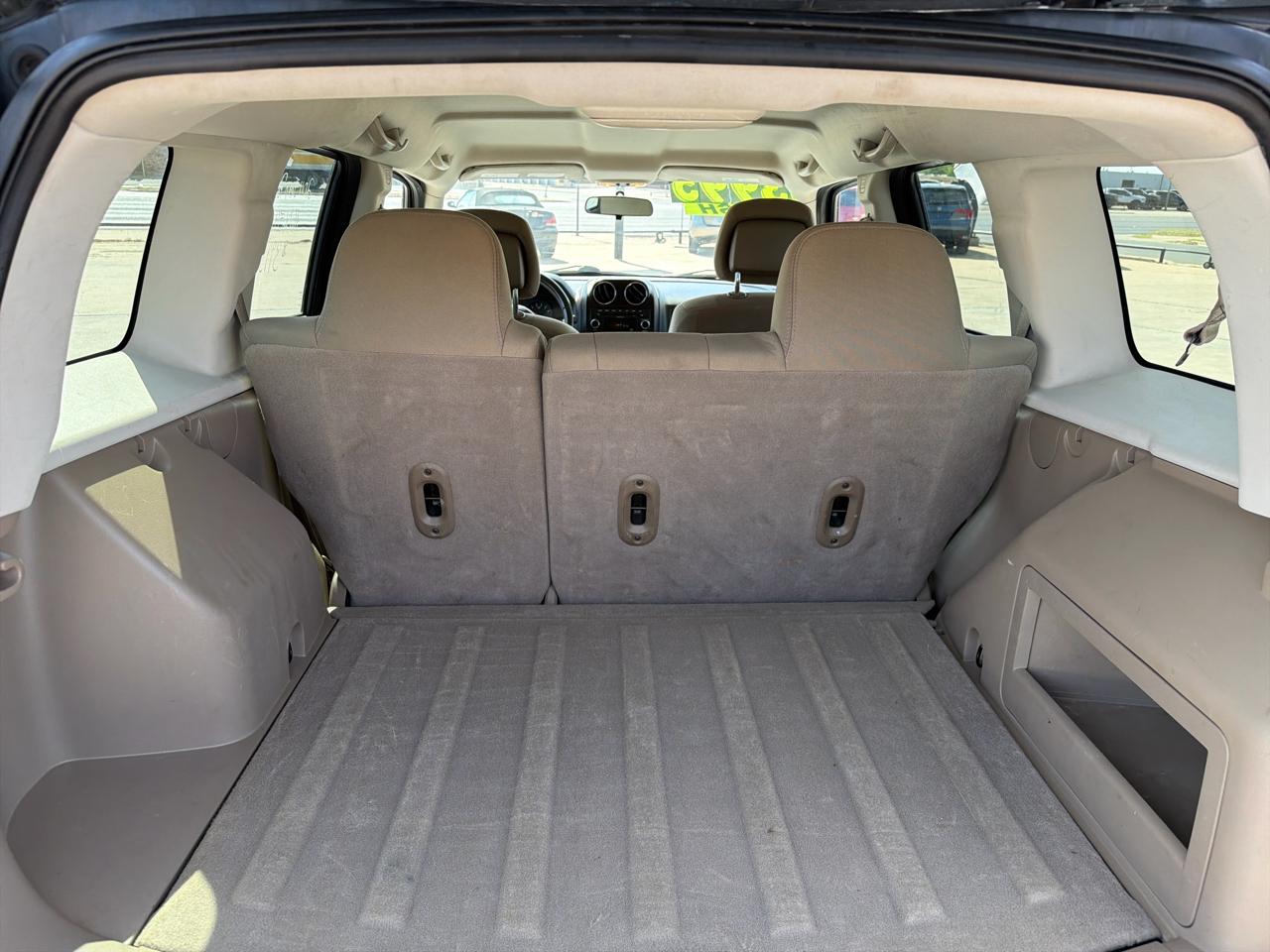 Jeep Patriot FWD 4dr Latitude 2011
