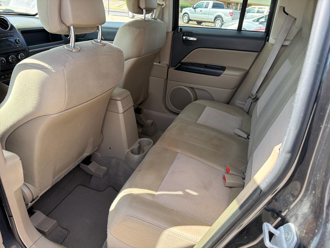 Jeep Patriot FWD 4dr Latitude 2011