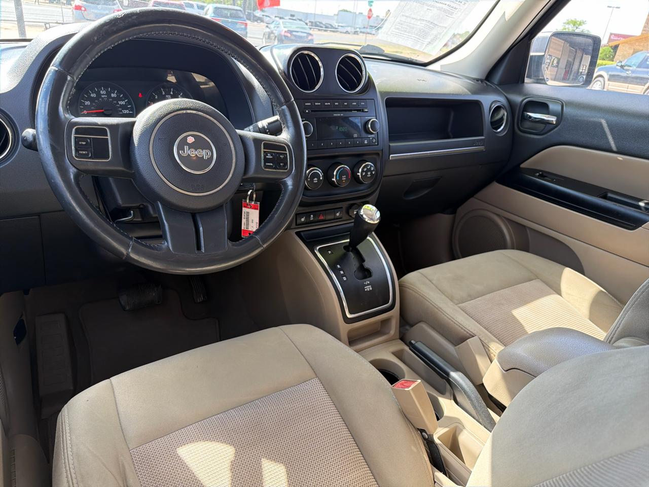 Jeep Patriot FWD 4dr Latitude 2011