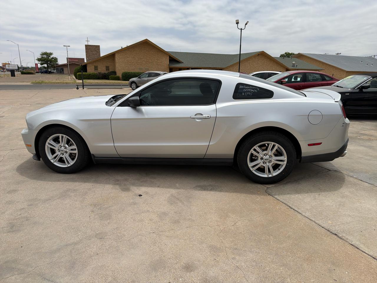 Ford Mustang 2dr Cpe V6 2011