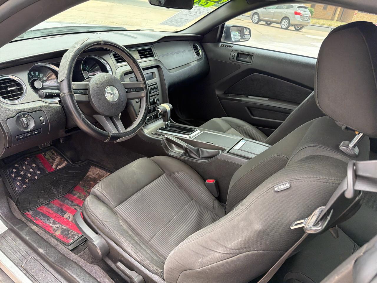 Ford Mustang 2dr Cpe V6 2011
