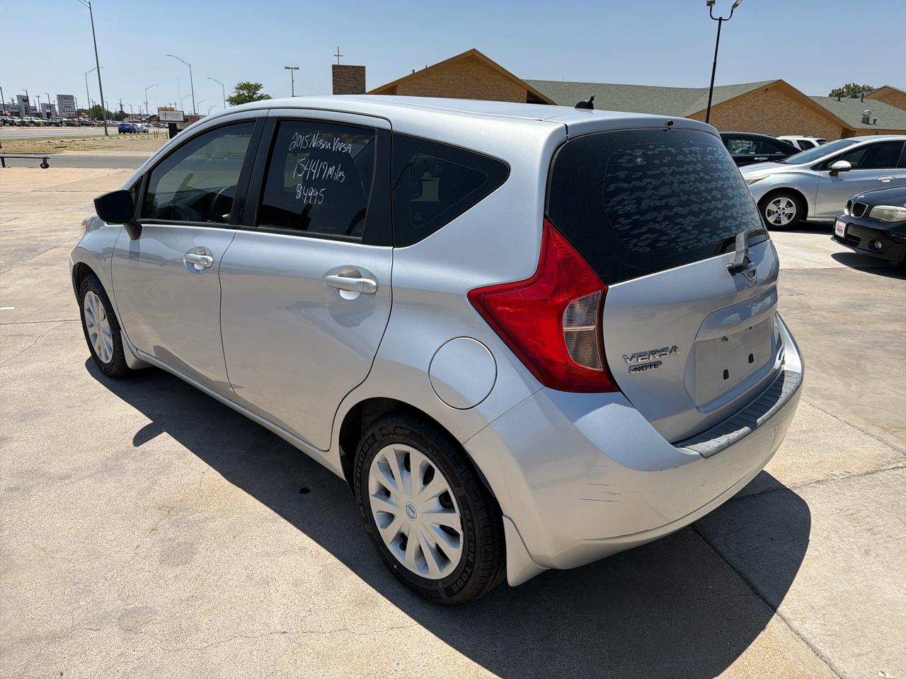 Nissan Versa Note 5dr HB CVT 1.6 SV 2015