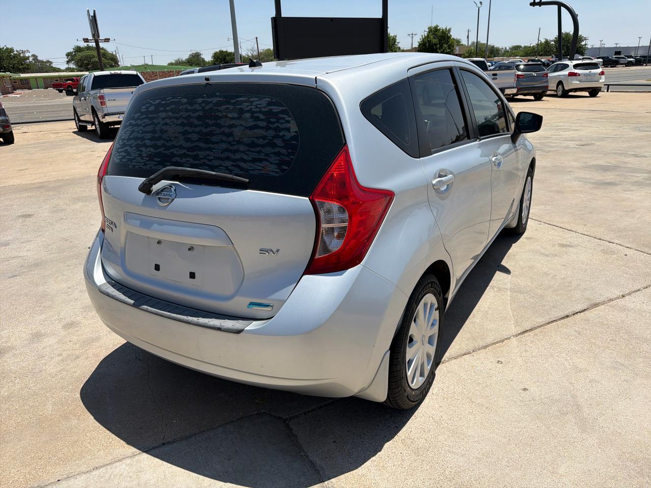 Nissan Versa Note 5dr HB CVT 1.6 SV 2015