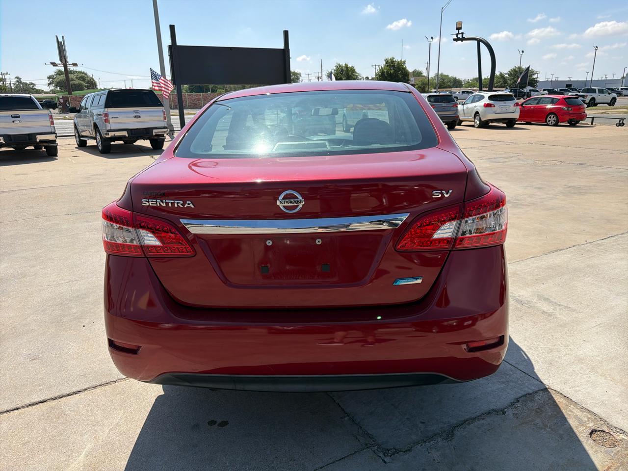 Nissan Sentra 4dr Sdn I4 CVT SV 2013