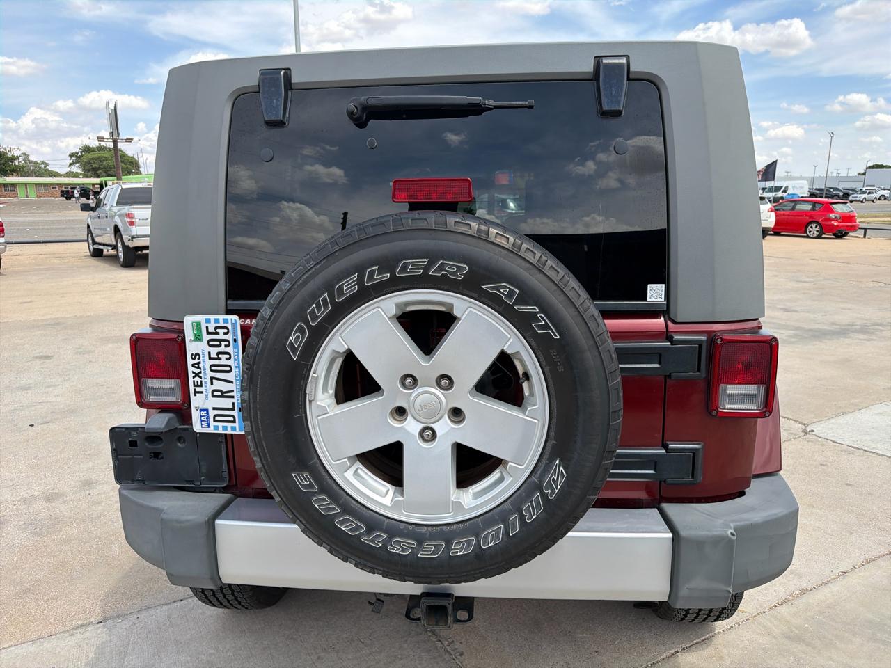 Jeep Wrangler 4WD 4dr Unlimited Sahara 2008