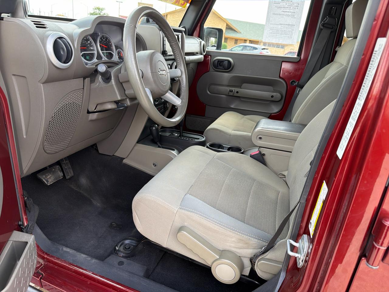 Jeep Wrangler 4WD 4dr Unlimited Sahara 2008