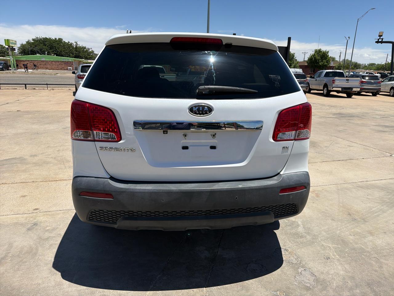 Kia Sorento 2WD 4dr I4 EX 2011