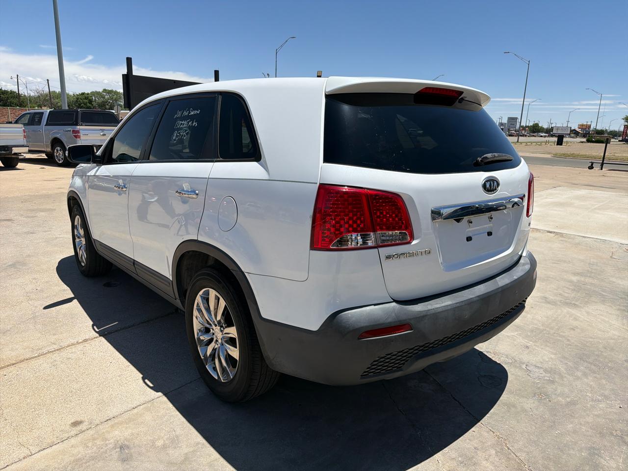 Kia Sorento 2WD 4dr I4 EX 2011