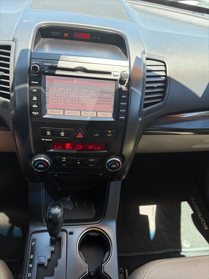 Kia Sorento 2WD 4dr I4 EX 2011