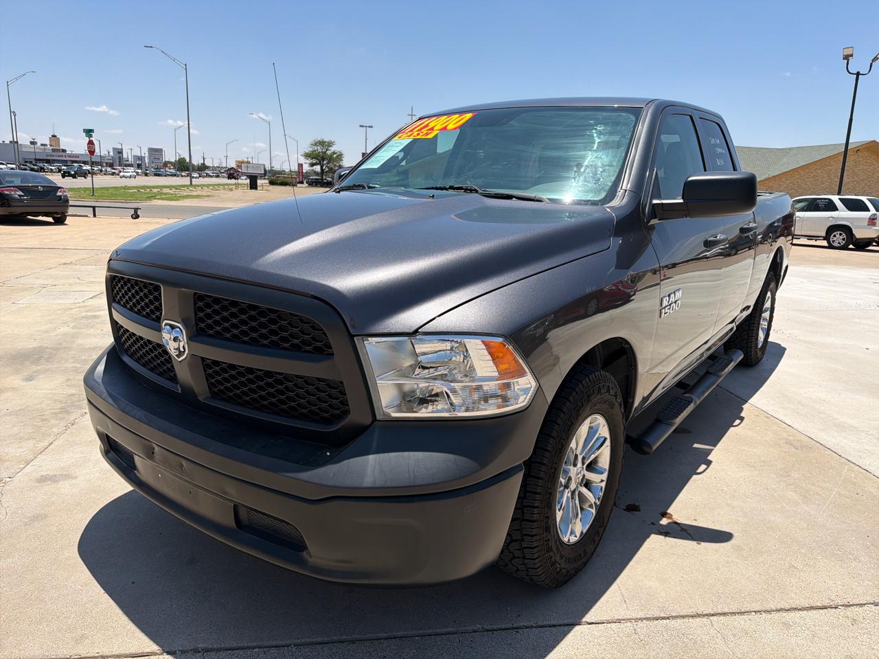 RAM 1500 Tradesman 4x2 Quad Cab 6'4" Box 2018