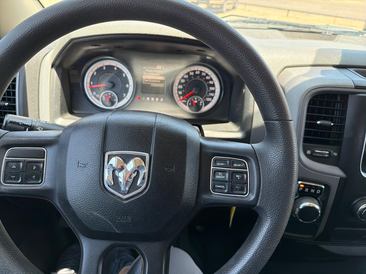 RAM 1500 Tradesman 4x2 Quad Cab 6'4" Box 2018