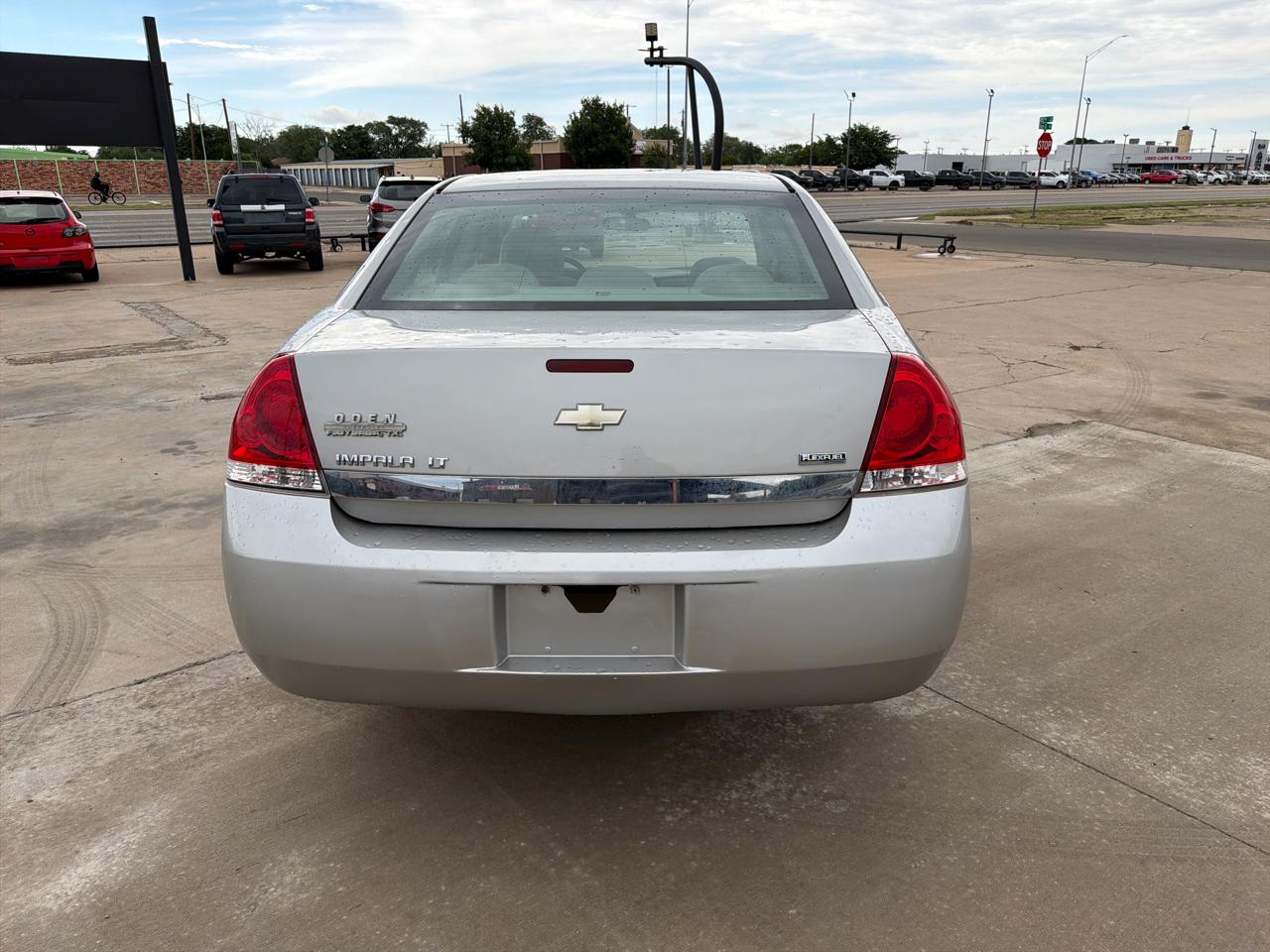 Chevrolet Impala 4dr Sdn 3.5L LT 2007