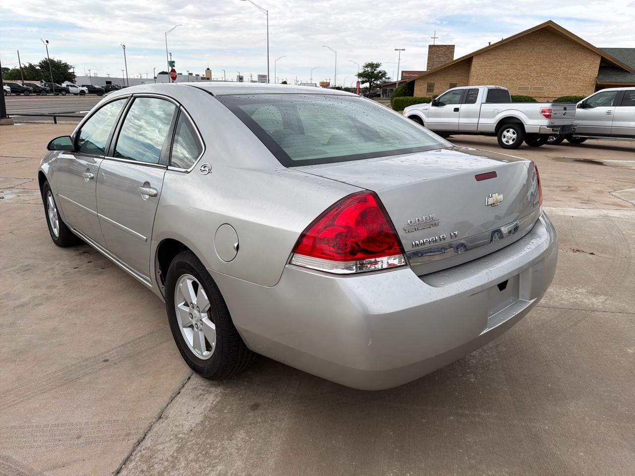 Chevrolet Impala 4dr Sdn 3.5L LT 2007