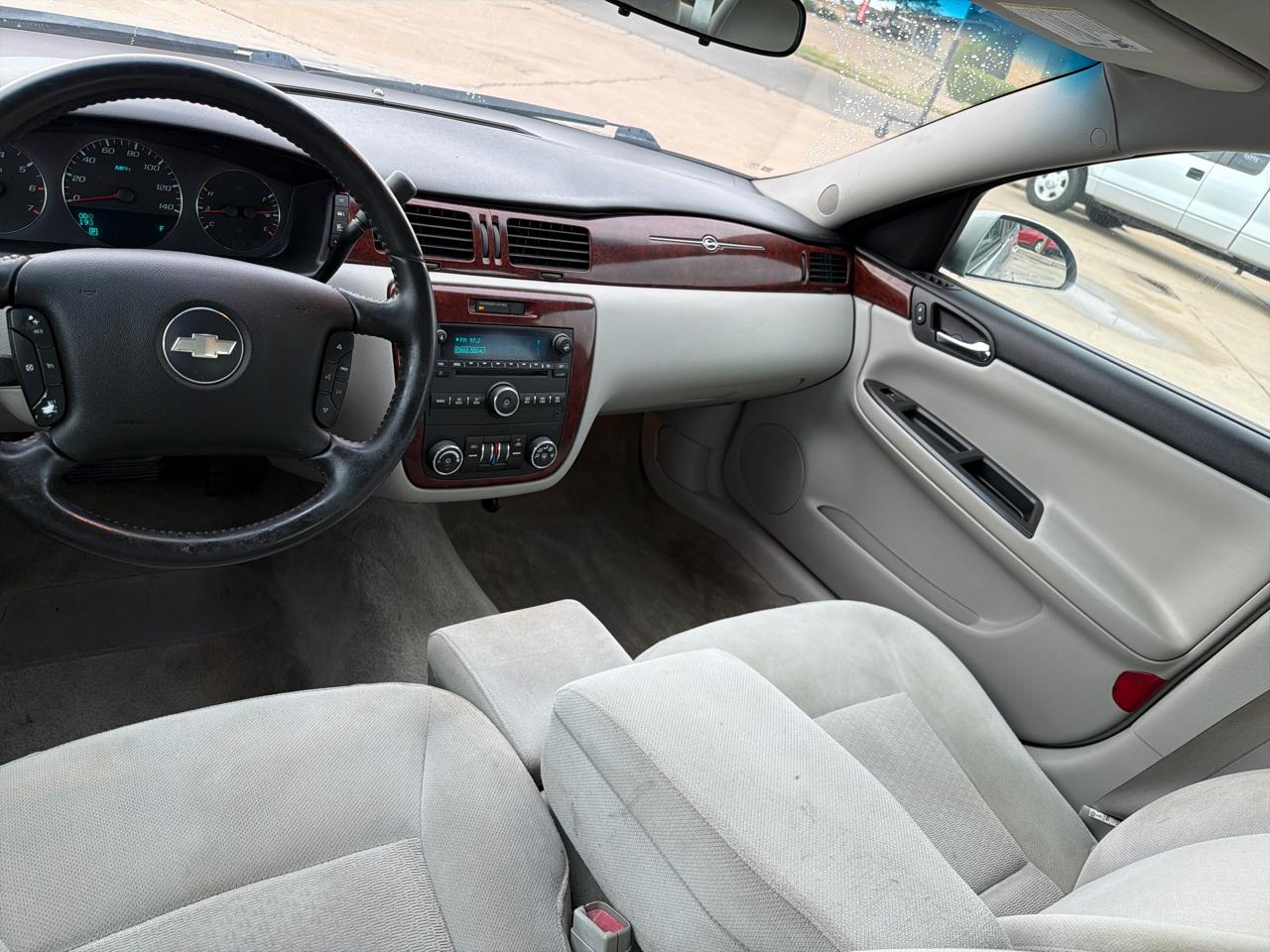 Chevrolet Impala 4dr Sdn 3.5L LT 2007