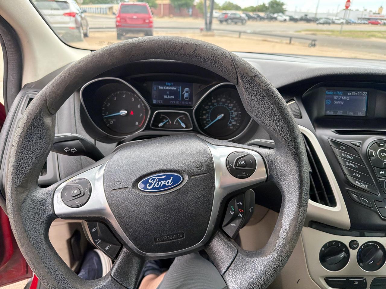Ford Focus 5dr HB SE 2012
