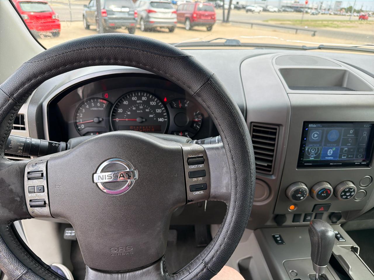Nissan Titan LE Crew Cab 2WD 2004