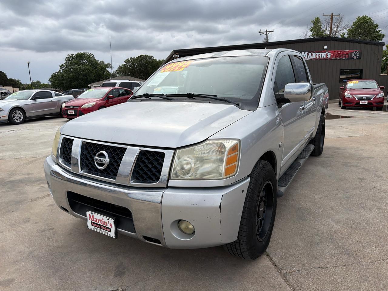 Nissan Titan LE Crew Cab 2WD 2004