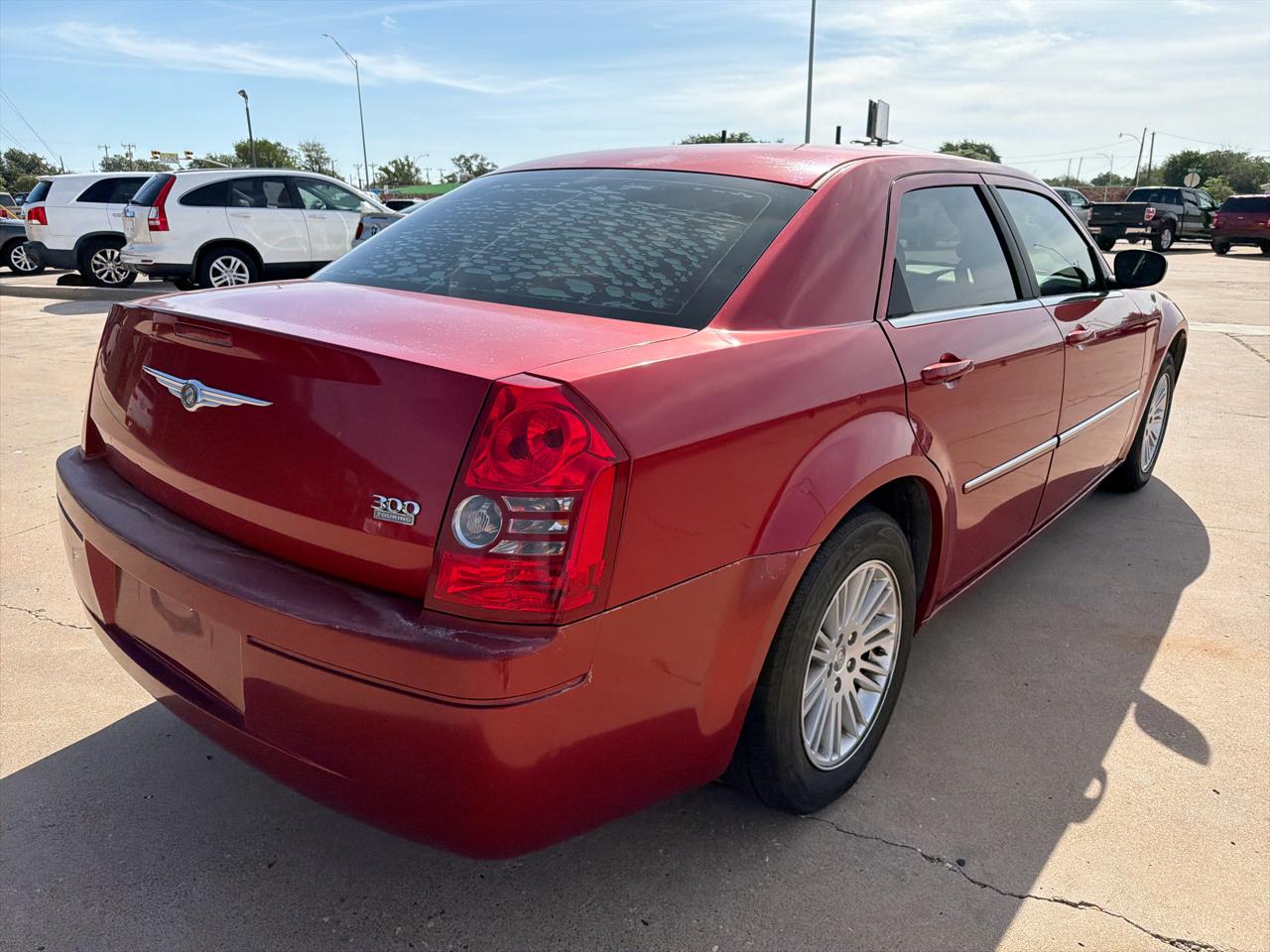 Chrysler 300 4dr Sdn LX RWD *Ltd Avail* 2009