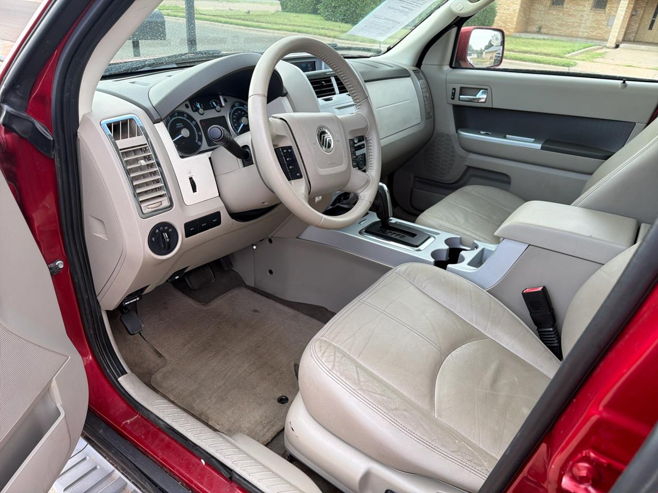 Mercury Mariner FWD 4dr Premier 2010