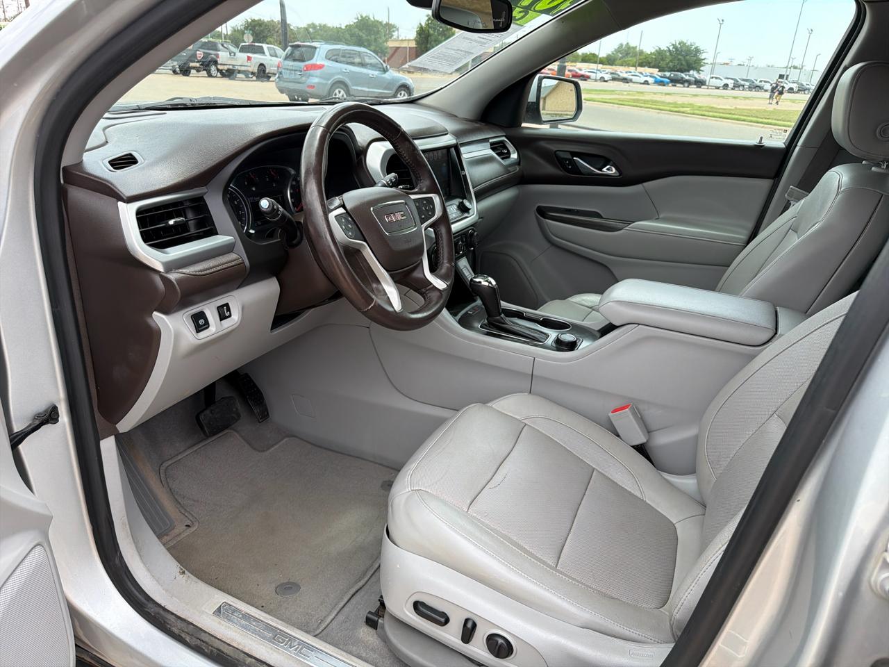 GMC Acadia FWD 4dr SLT w/SLT-2 2017