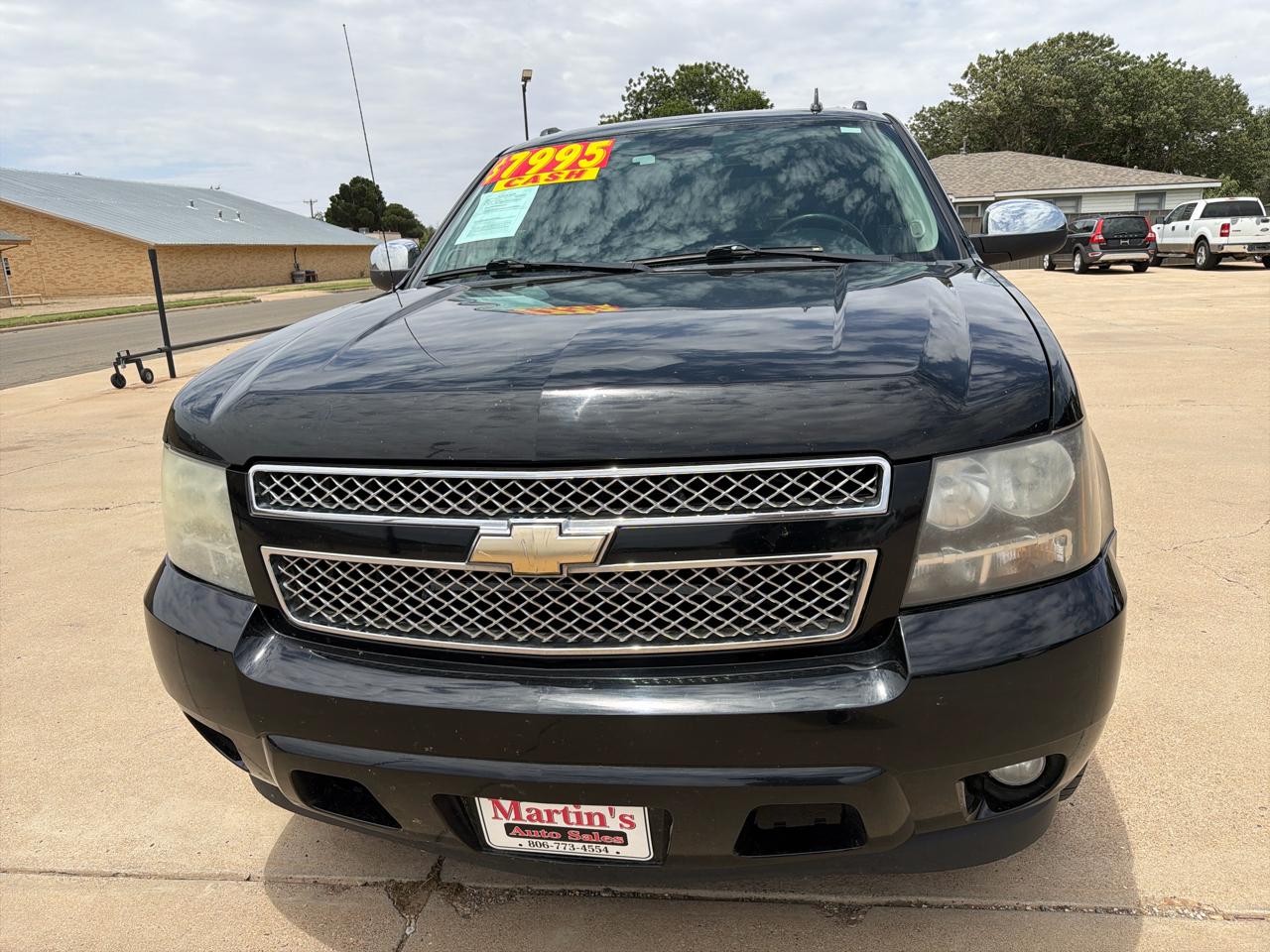 Chevrolet Avalanche 2WD Crew Cab LTZ 2011