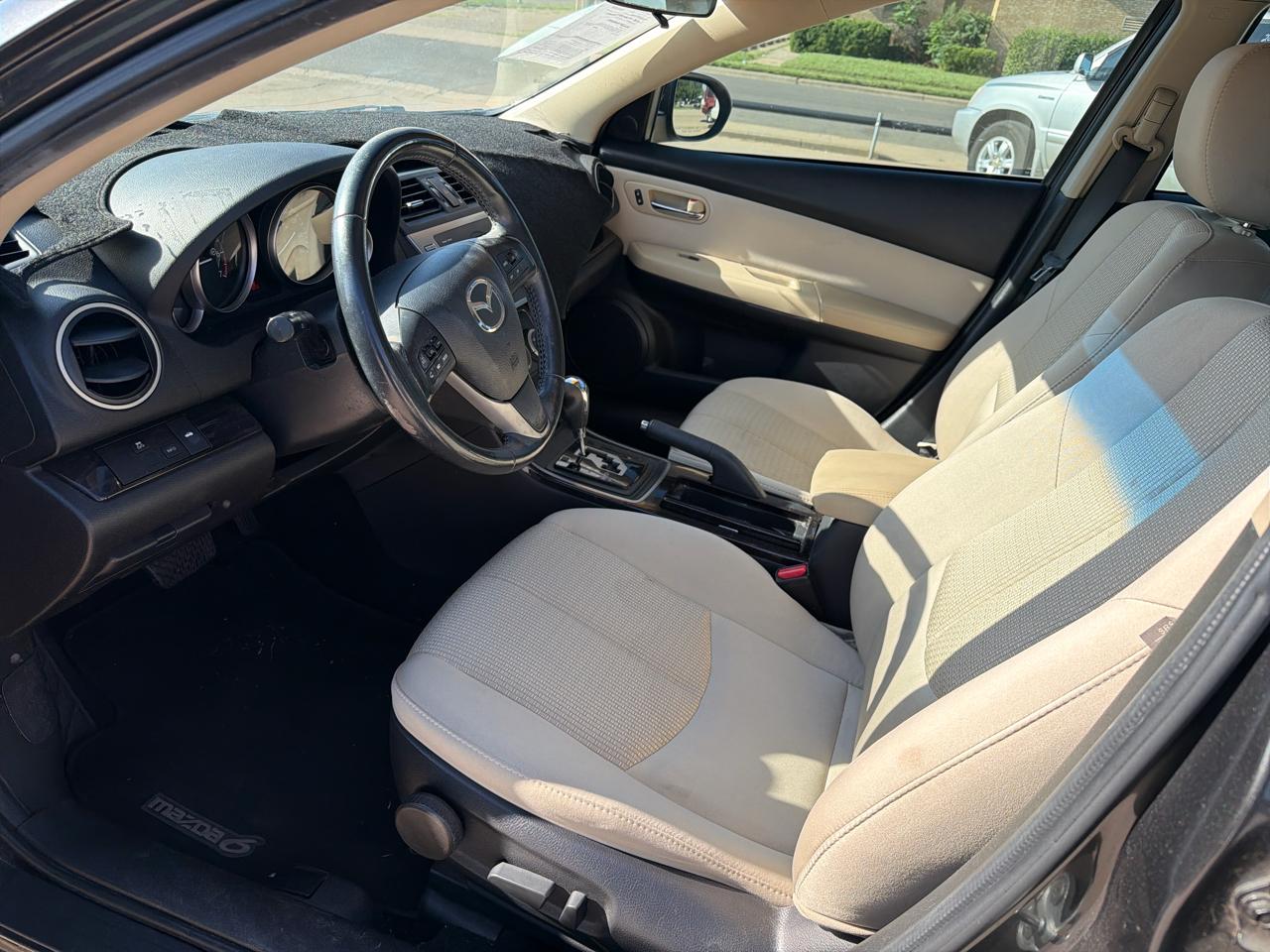 Mazda MAZDA6 4dr Sdn Auto i Touring 2013