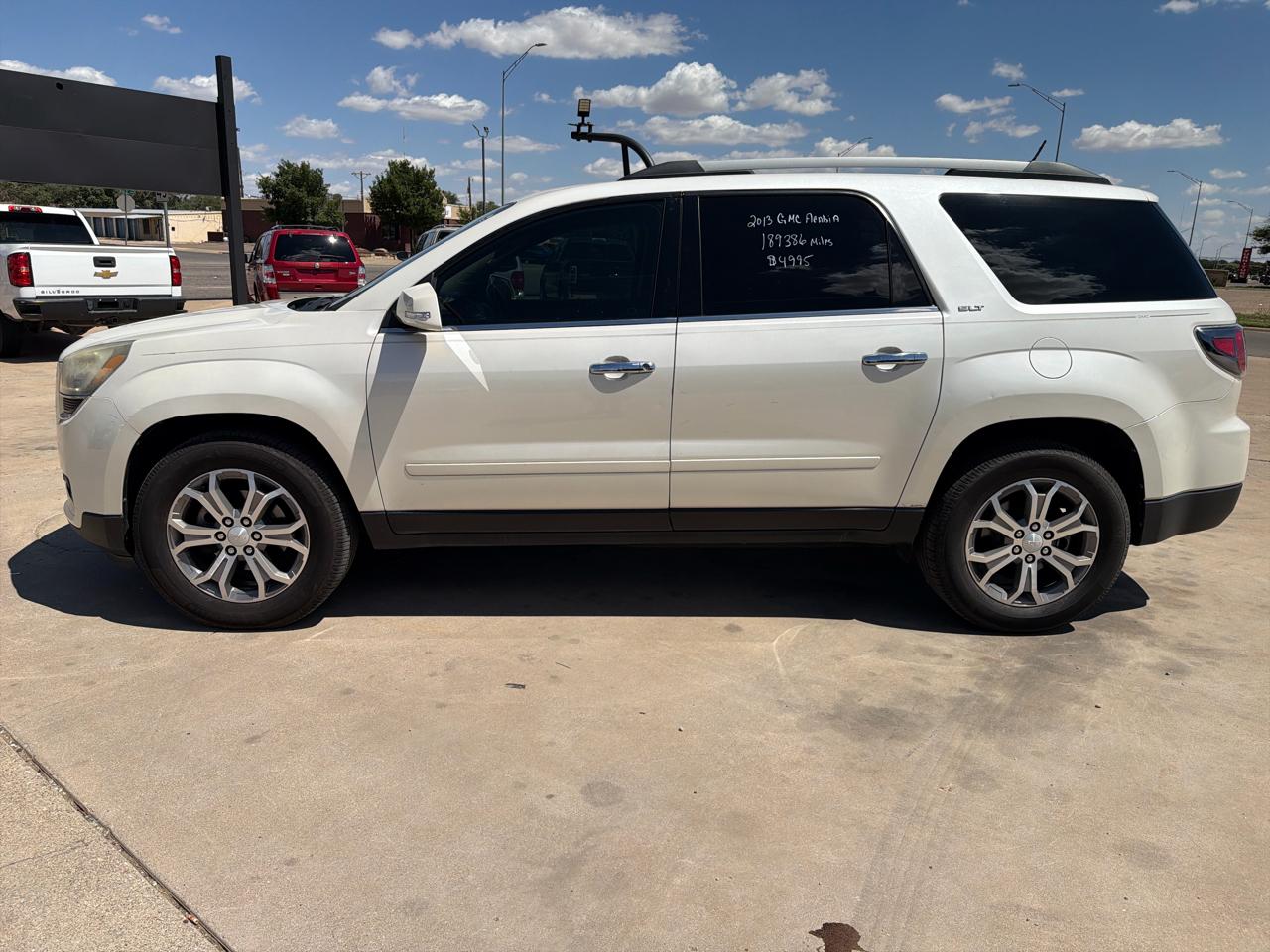 GMC Acadia FWD 4dr SLT w/SLT-1 2013