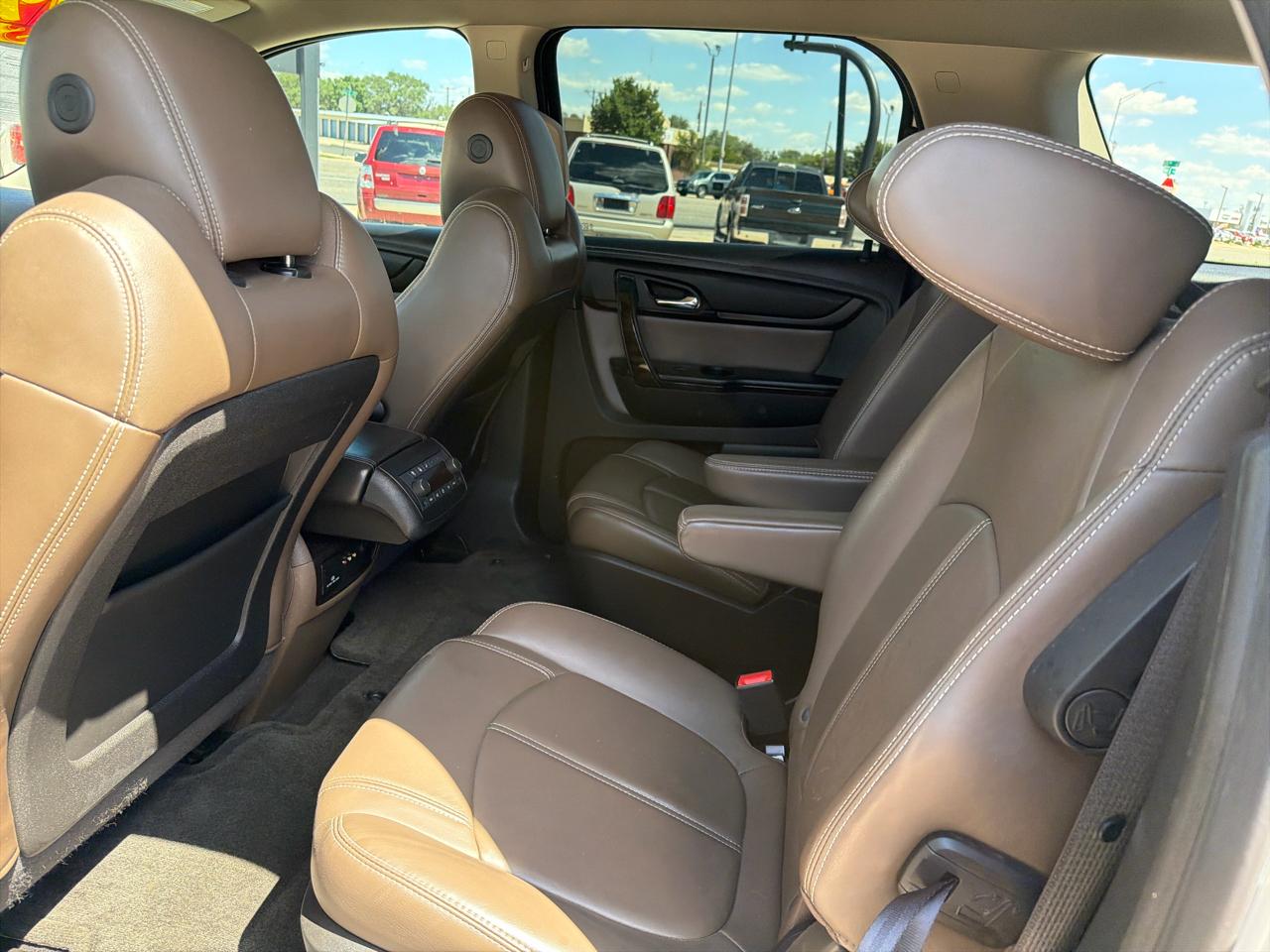 GMC Acadia FWD 4dr SLT w/SLT-1 2013
