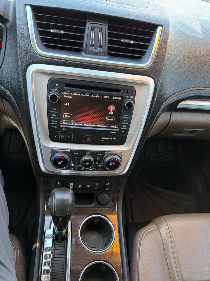 GMC Acadia FWD 4dr SLT w/SLT-1 2013