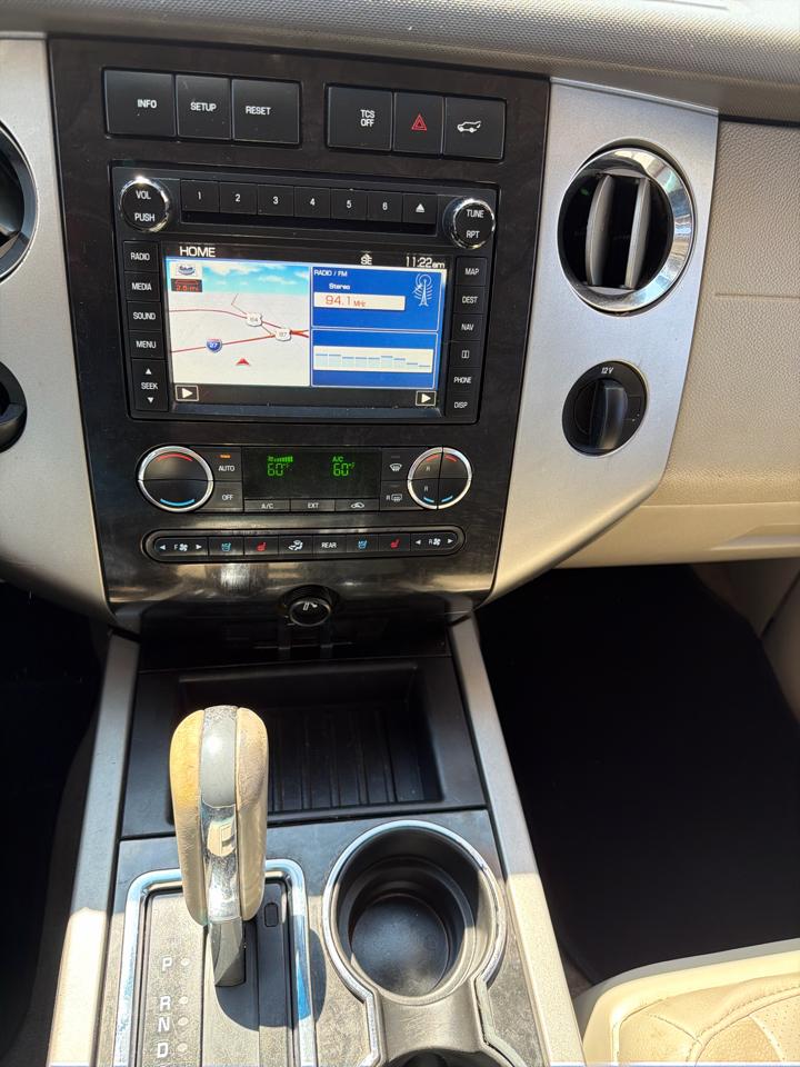 Ford Expedition 2WD 4dr Limited 2013