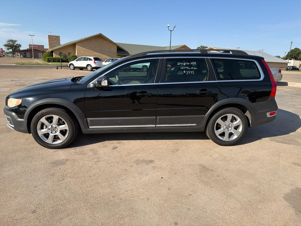 Volvo XC70 4dr Wgn 3.2L 2010
