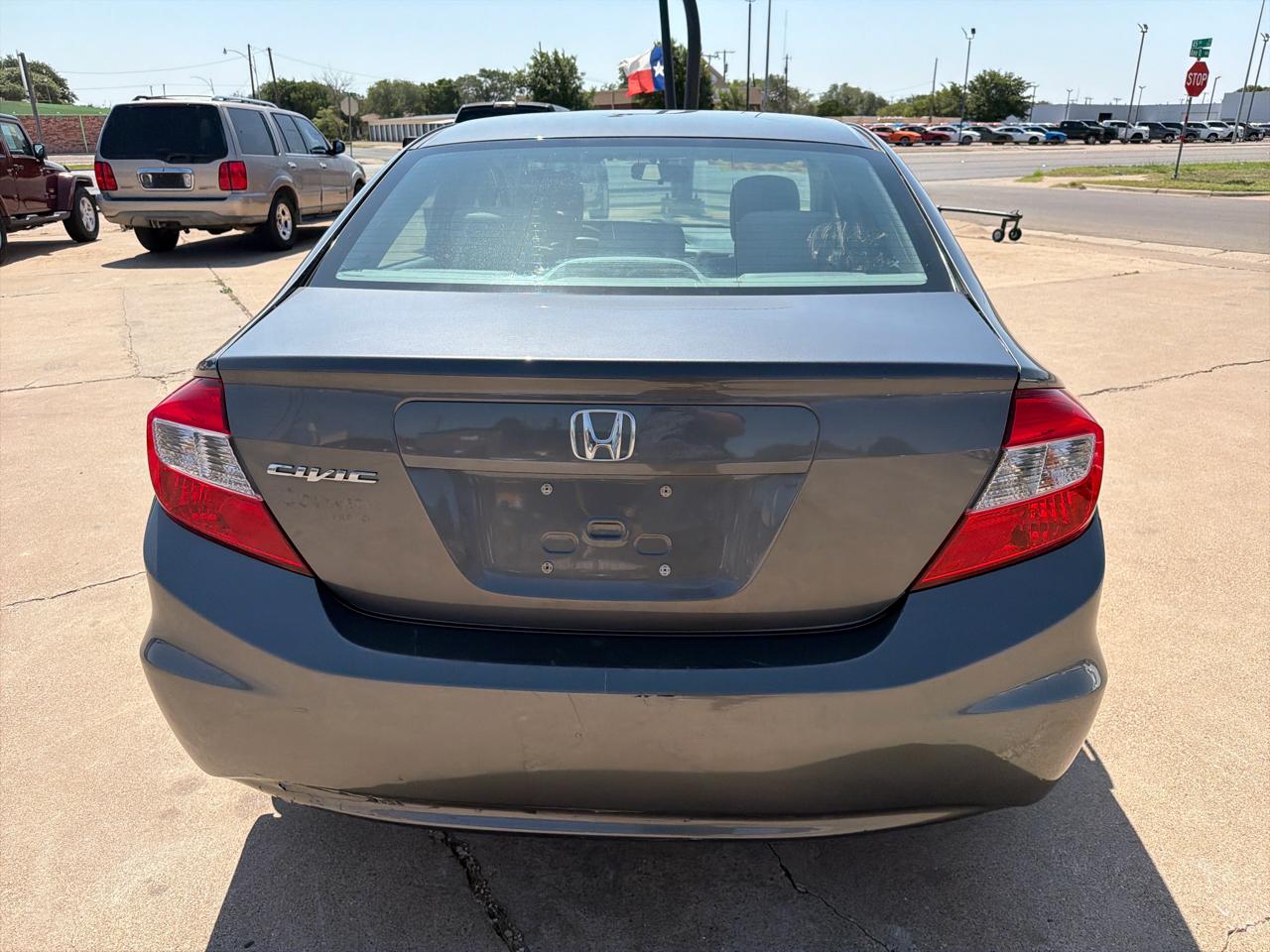 Honda Civic Sdn 4dr Auto LX 2012