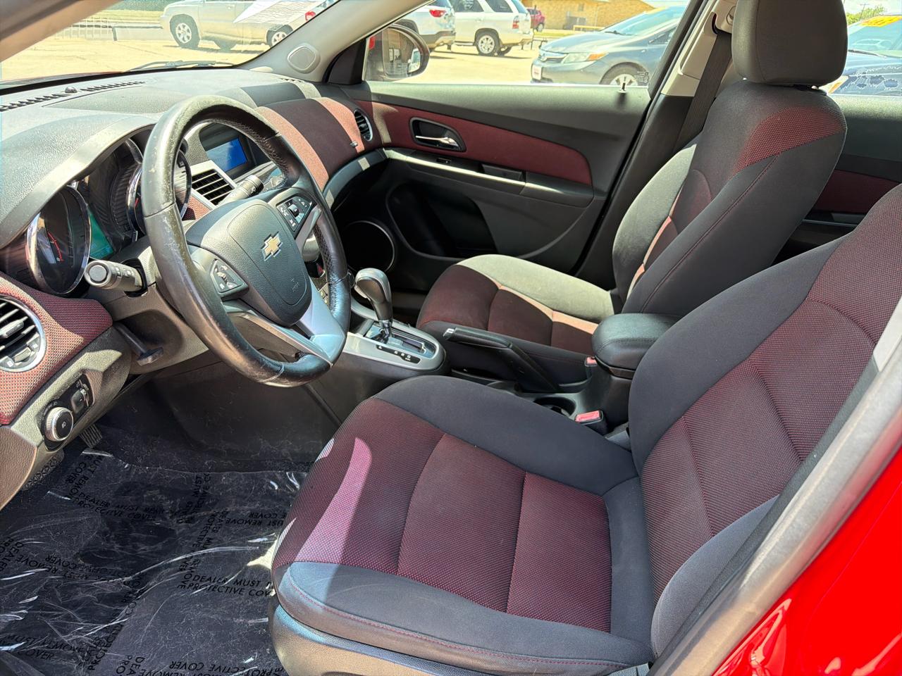 Chevrolet Cruze 4dr Sdn LT w/1LT 2012