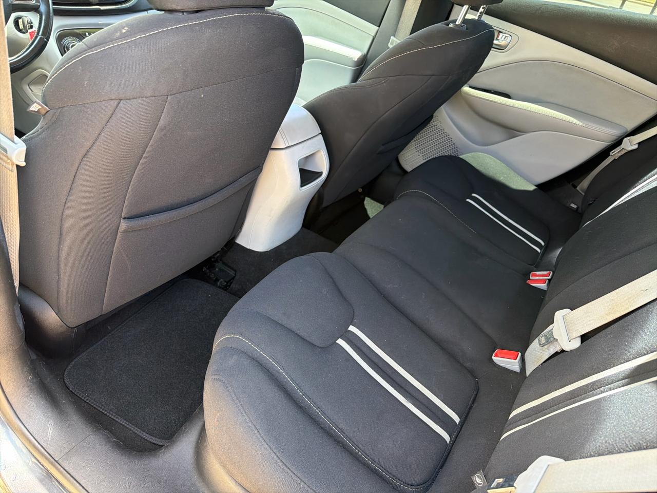 Dodge Dart 4dr Sdn SXT 2013