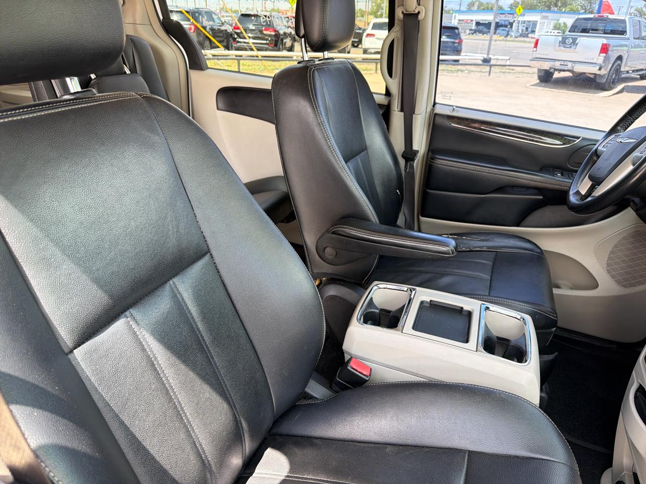 Chrysler Town & Country 4dr Wgn Touring 2015