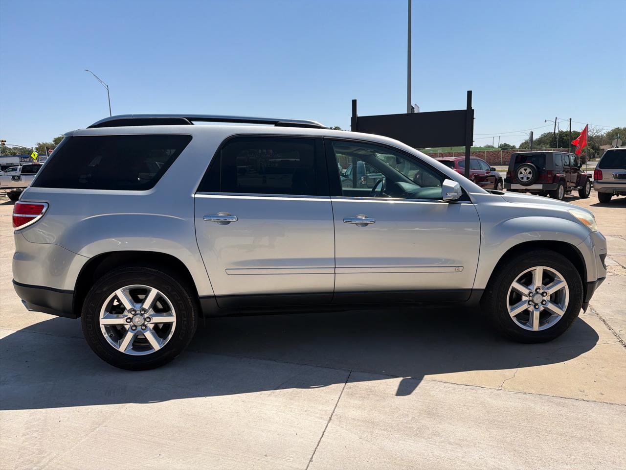 Saturn Outlook FWD 4dr XR 2007