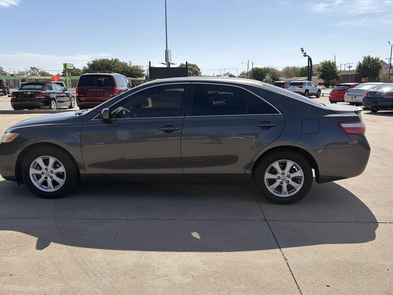 Toyota Camry 4dr Sdn I4 Man (Natl) 2009