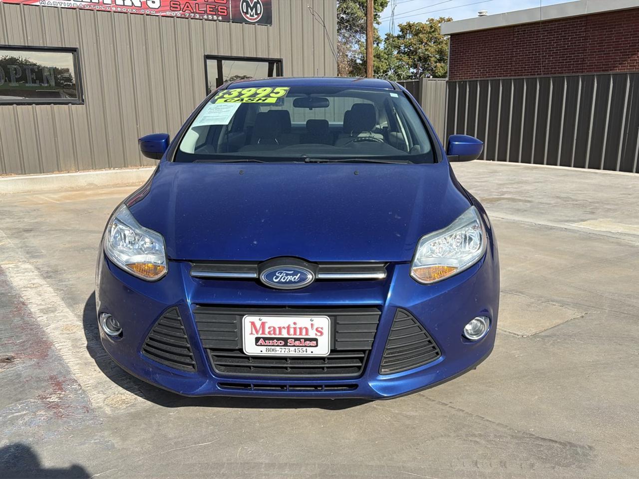 Ford Focus 4dr Sdn SE 2012