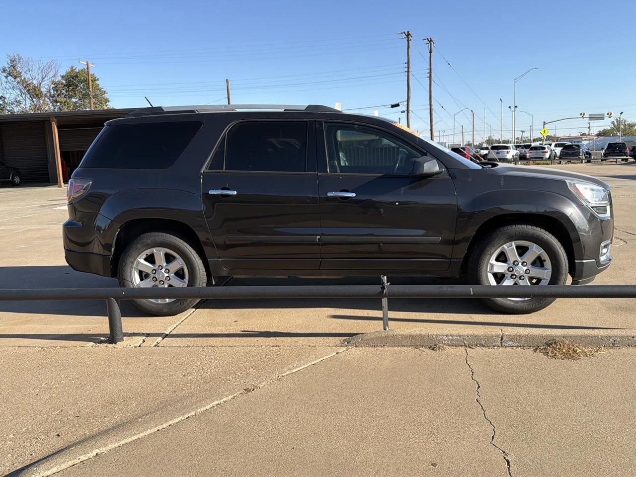 GMC Acadia FWD 4dr SLE w/SLE-1 2015