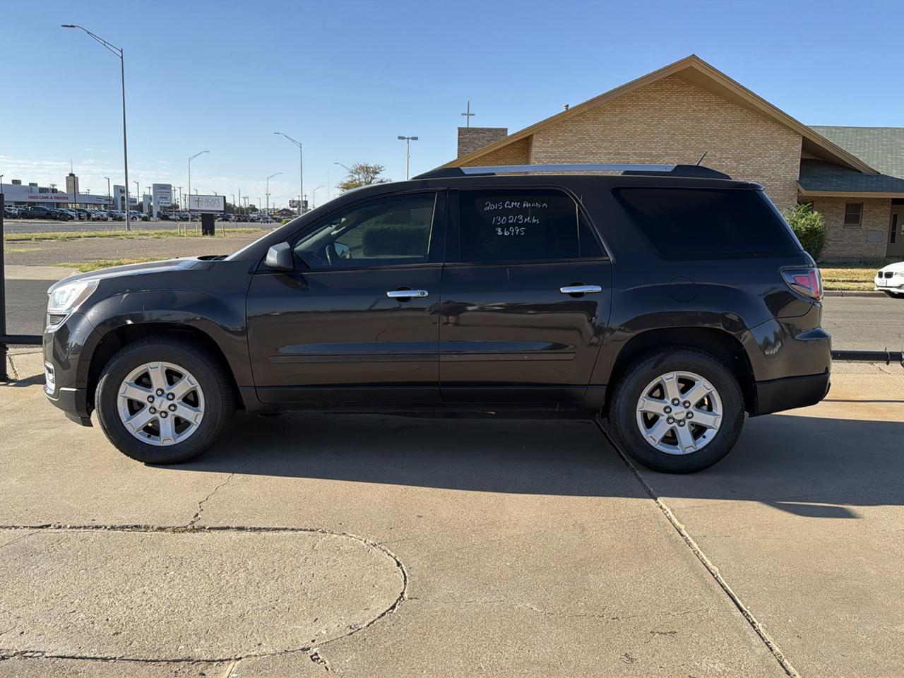 GMC Acadia FWD 4dr SLE w/SLE-1 2015