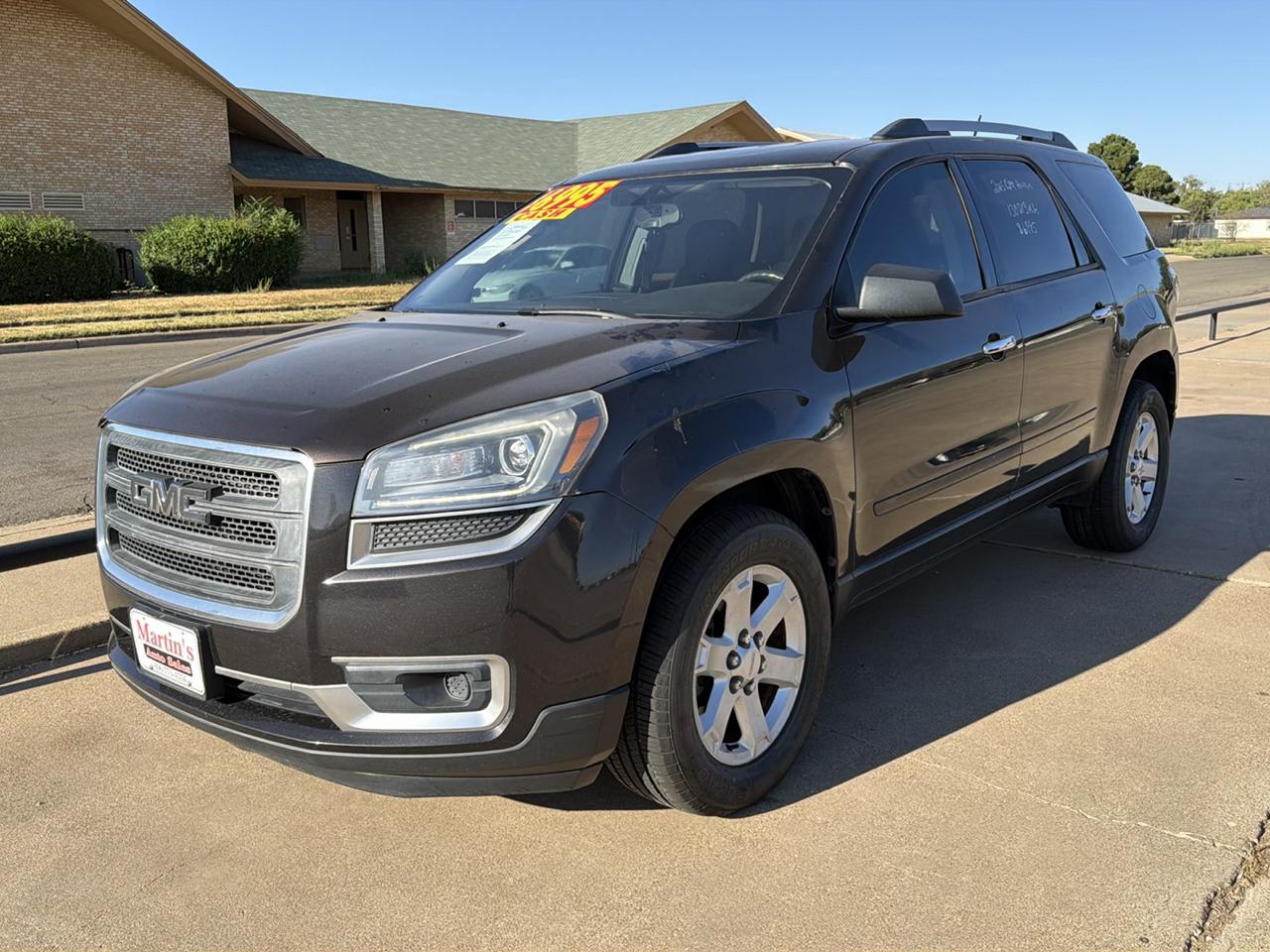 GMC Acadia FWD 4dr SLE w/SLE-1 2015