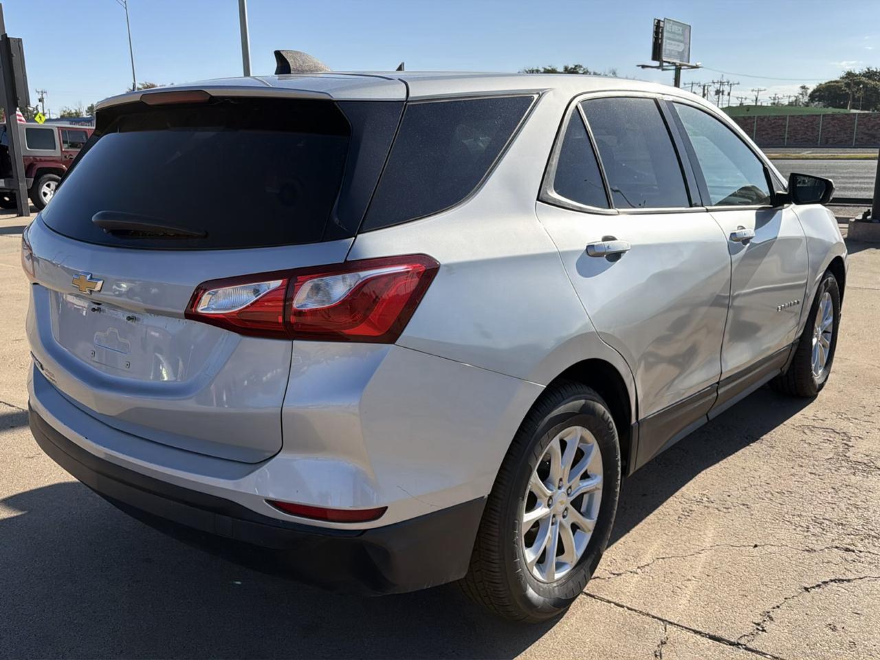 Chevrolet Equinox FWD 4dr LS w/1LS 2019