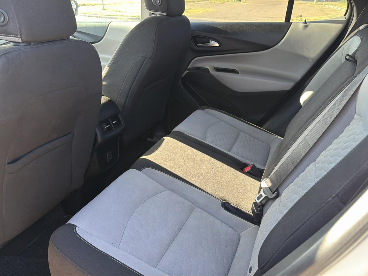 Chevrolet Equinox FWD 4dr LS w/1LS 2019