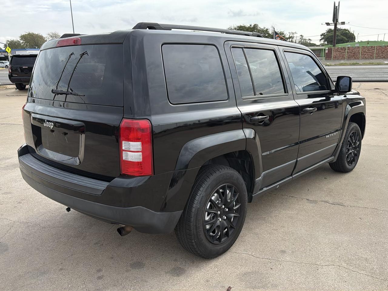 Jeep Patriot FWD 4dr Sport 2014