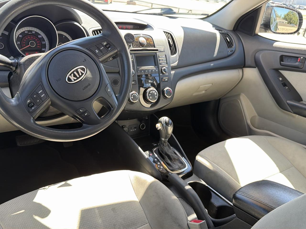 Kia Forte 4dr Sdn Auto EX 2011