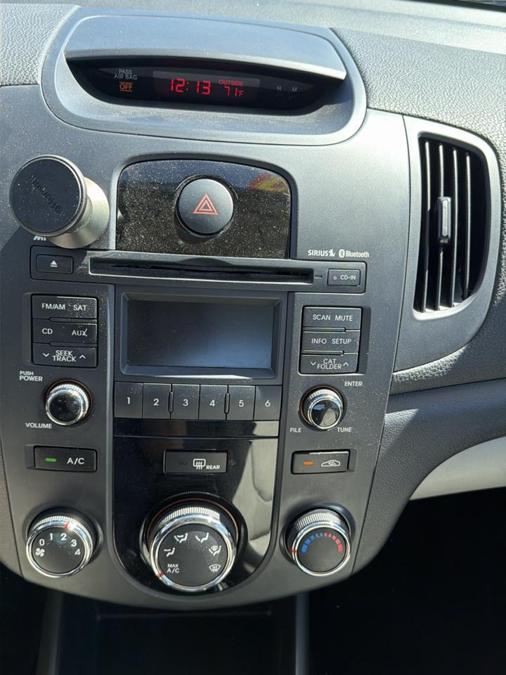 Kia Forte 4dr Sdn Auto EX 2011