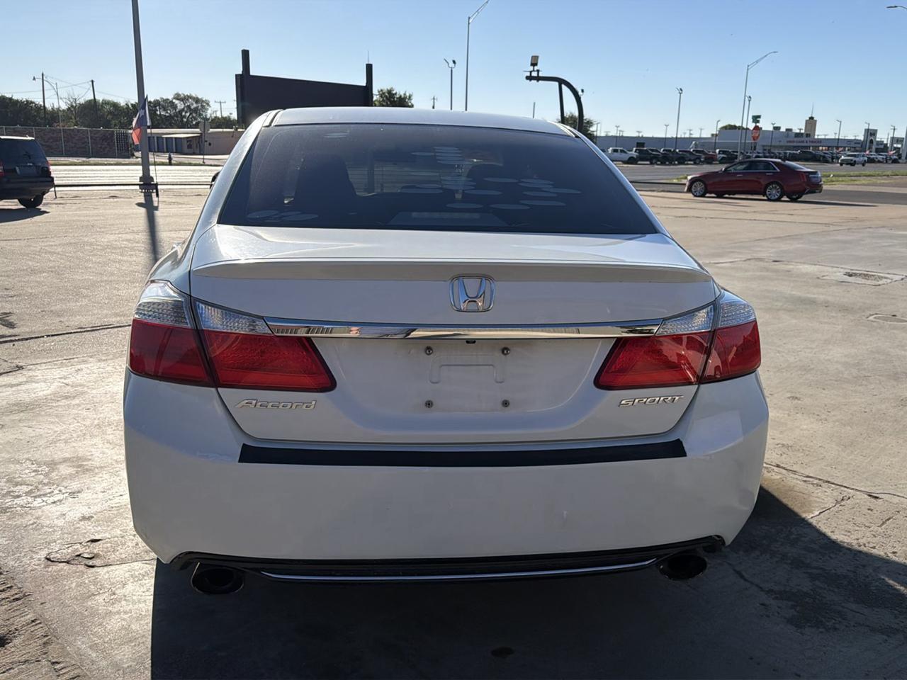 Honda Accord Sedan 4dr I4 CVT Sport 2015