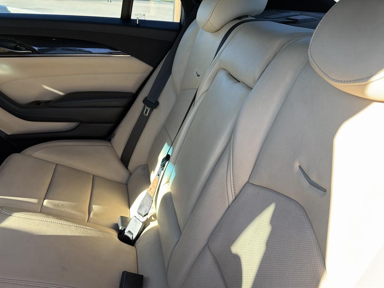 Cadillac CTS Sedan 4dr Sdn 3.6L Luxury RWD 2017