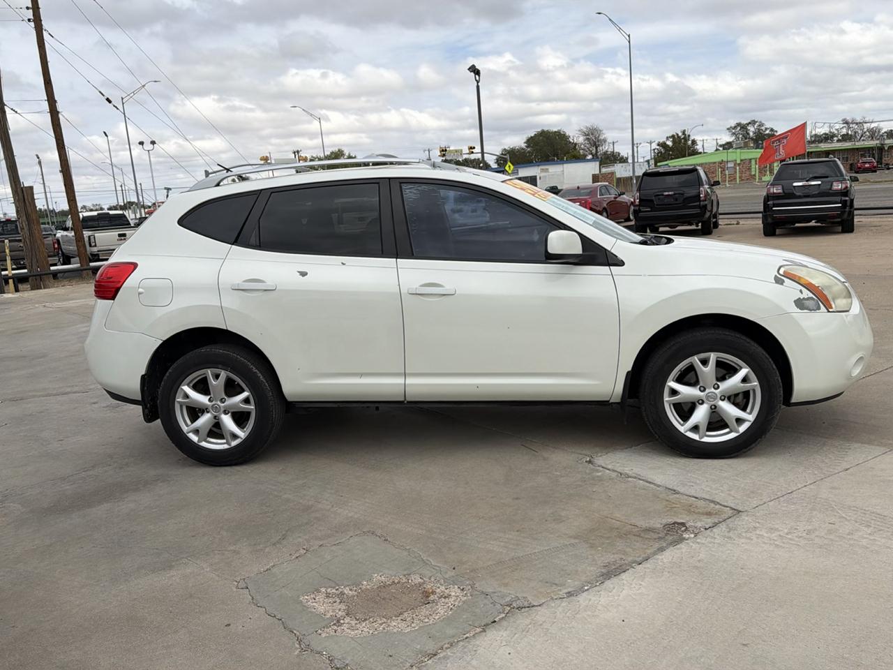 Nissan Rogue FWD 4dr SL 2009